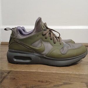 Nike Air Men’s Shoe